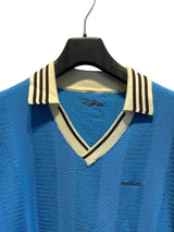 White and blue v-neck knitted T-shirt Blue