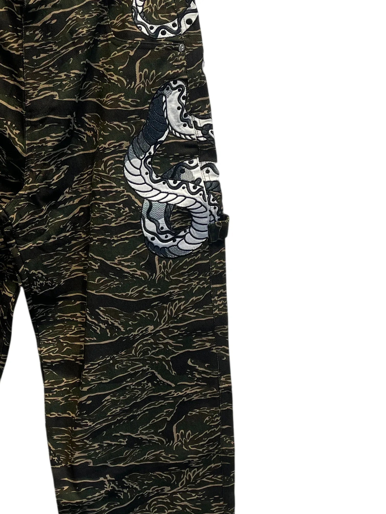 Dragon embroidered camouflage trousers Black