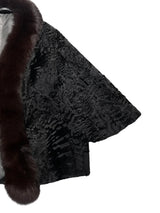 Cape S/ M Black