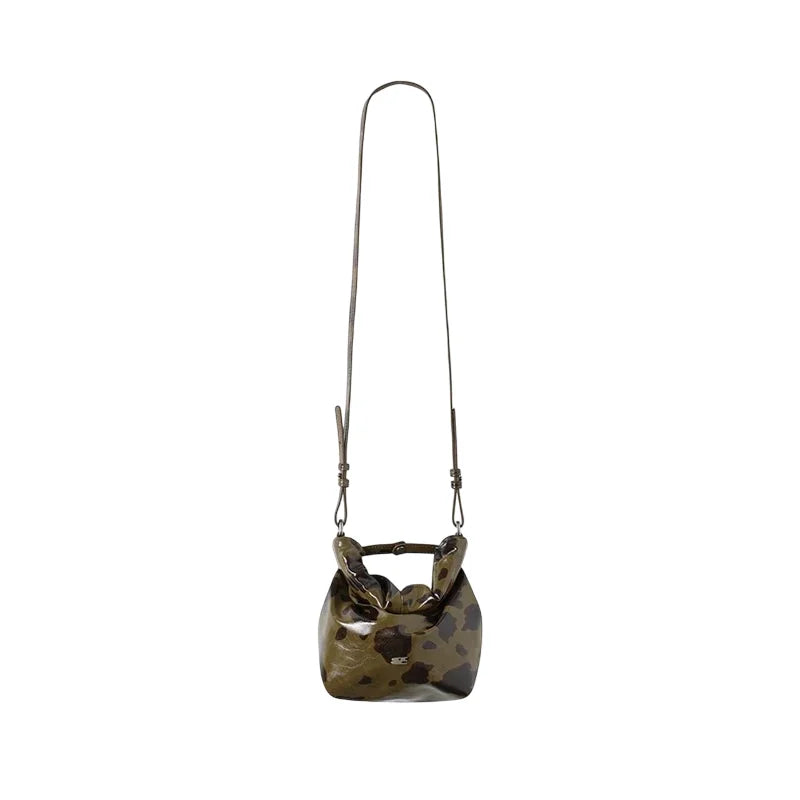 Crying Center Bag Brown